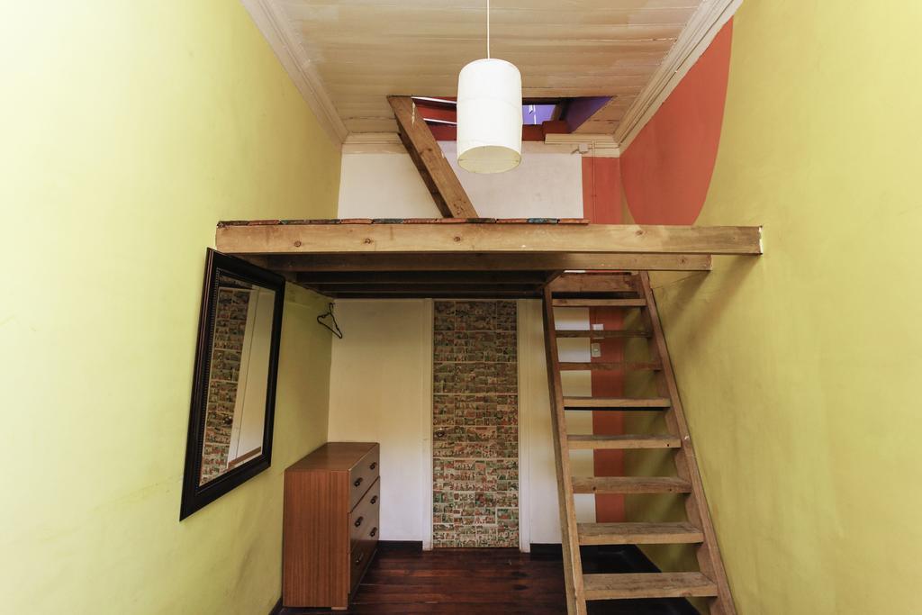 Hostal Casa Verde Limon Вальпараисо Экстерьер фото